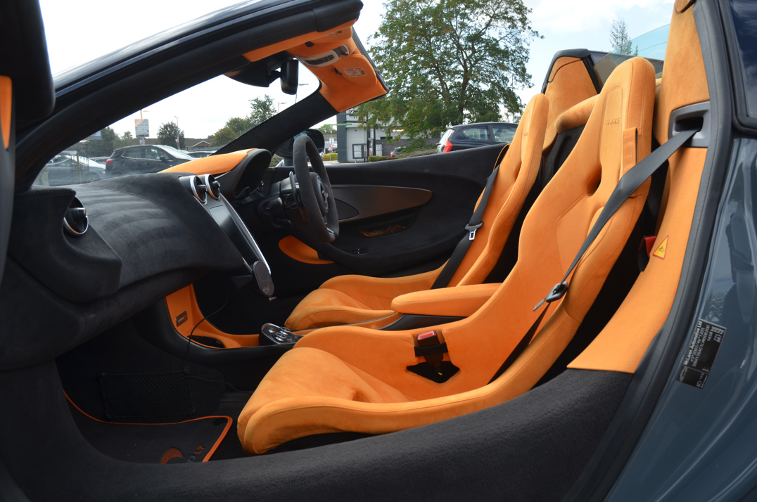 McLaren 600 LT VA-SA Spider - 6 Months McLaren warranty remaining .. gallery image 65
