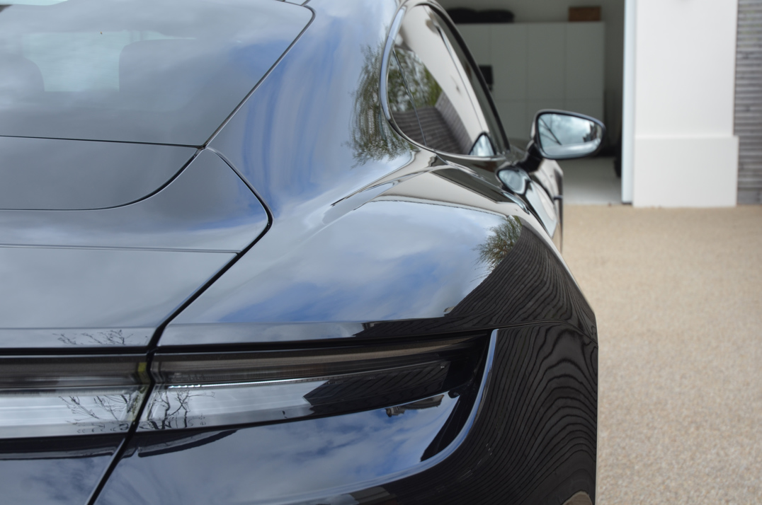 Porsche Taycan Turbo S gallery image 36