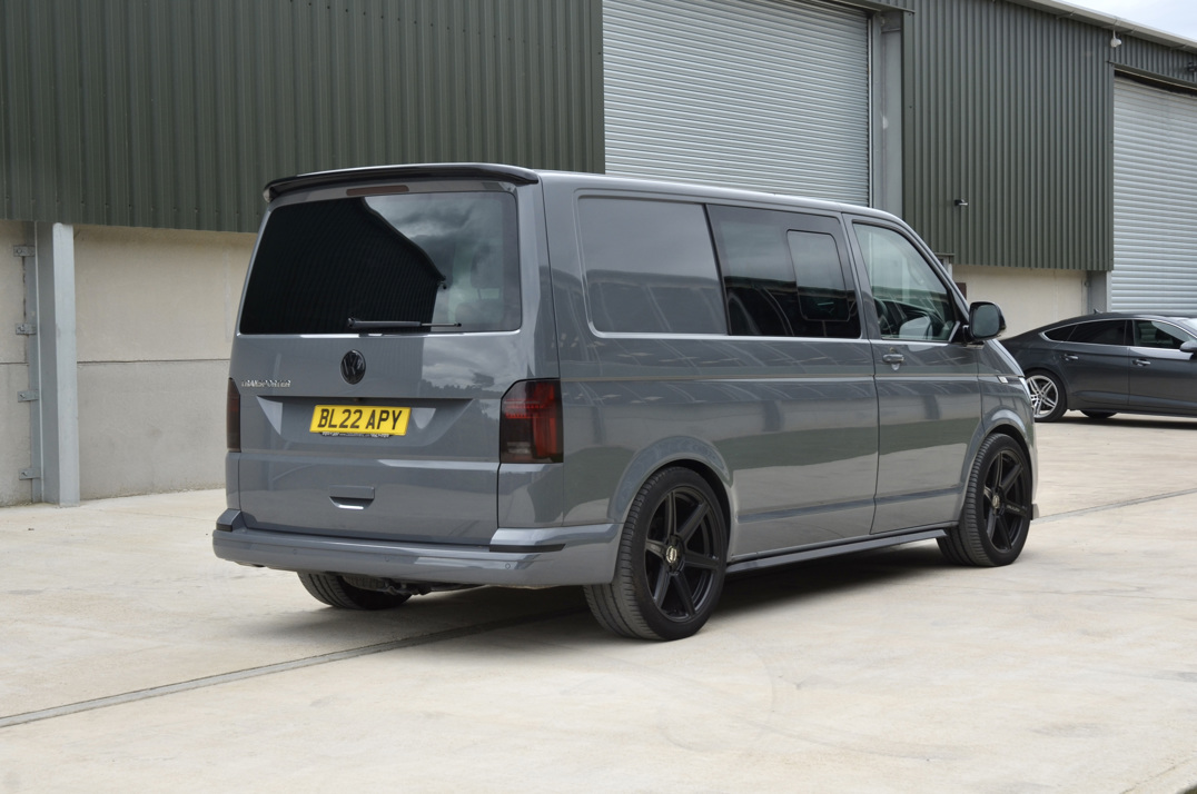 Volkswagen Kombi Sportline T6.I Auto gallery image 7