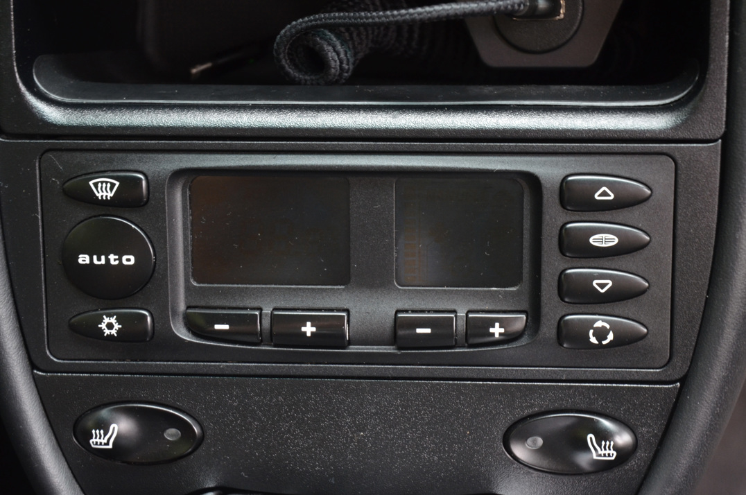 Porsche 911 (996) Turbo manual gallery image 49