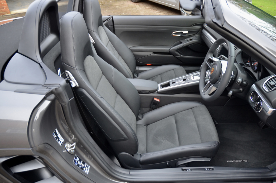 Porsche Boxster 718 PDK gallery image 34