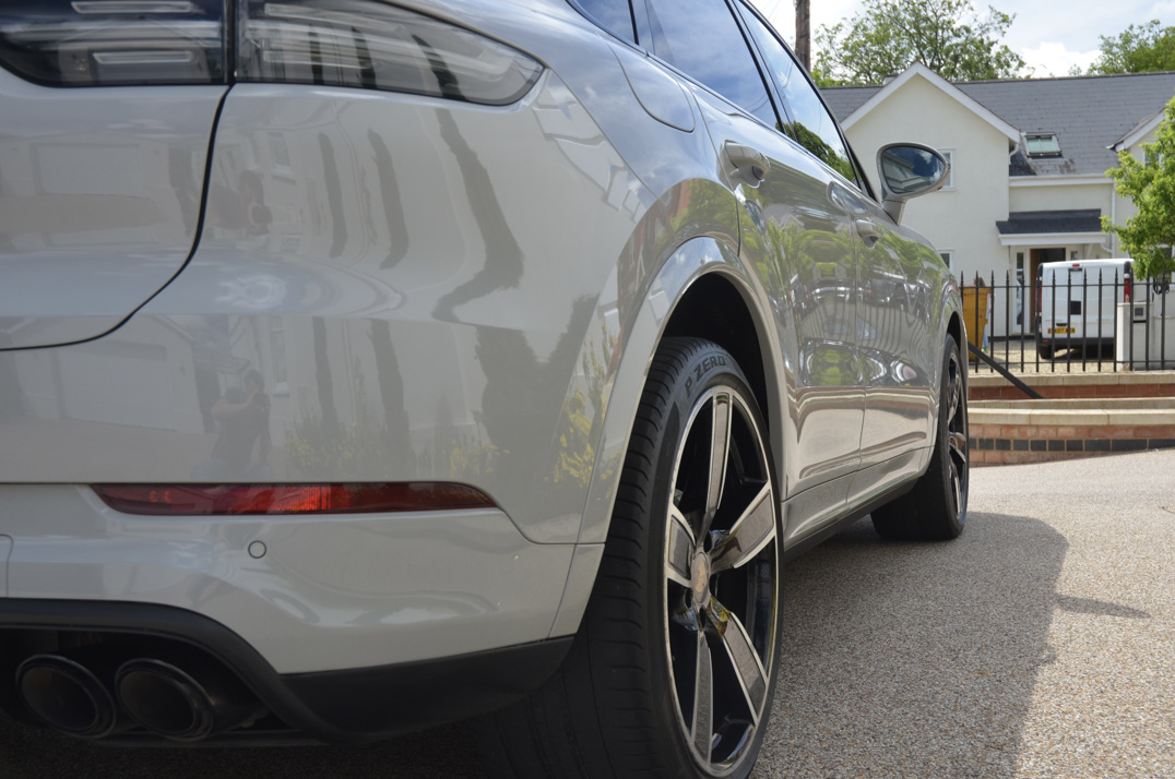 Porsche Cayenne Turbo Coupe gallery image 14