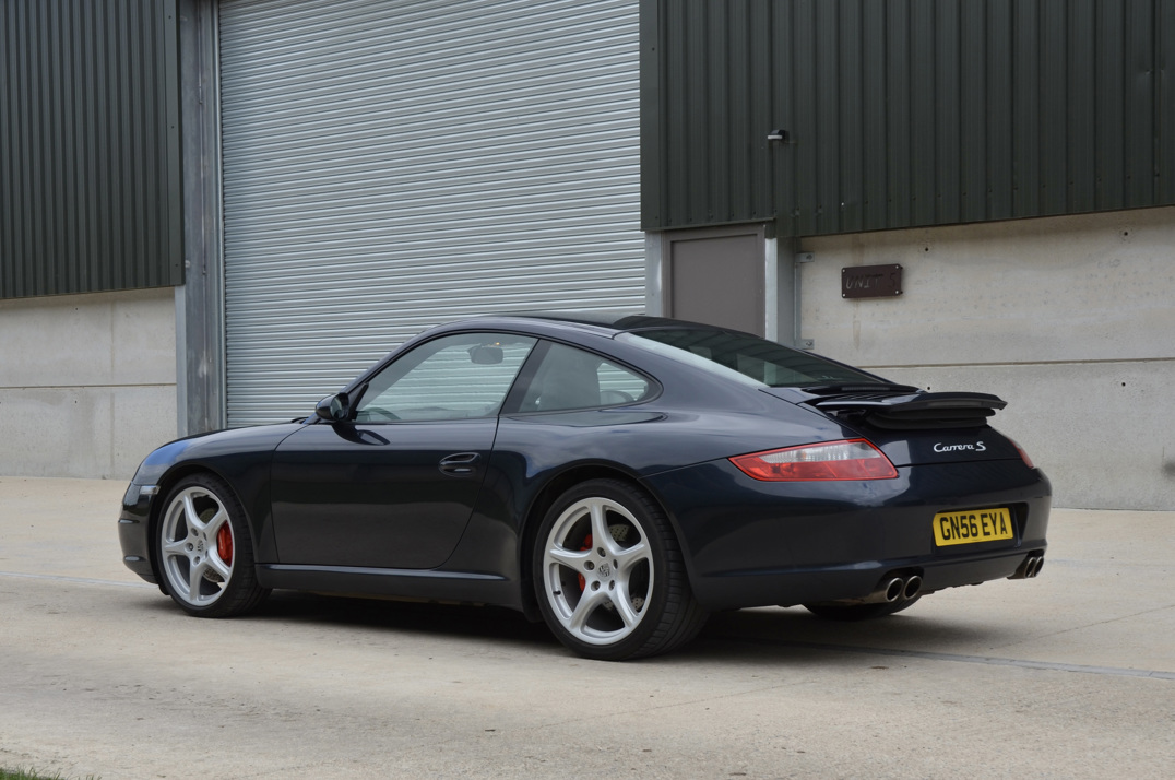 Porsche 911 Carrera s Coupe (1) gallery image 7