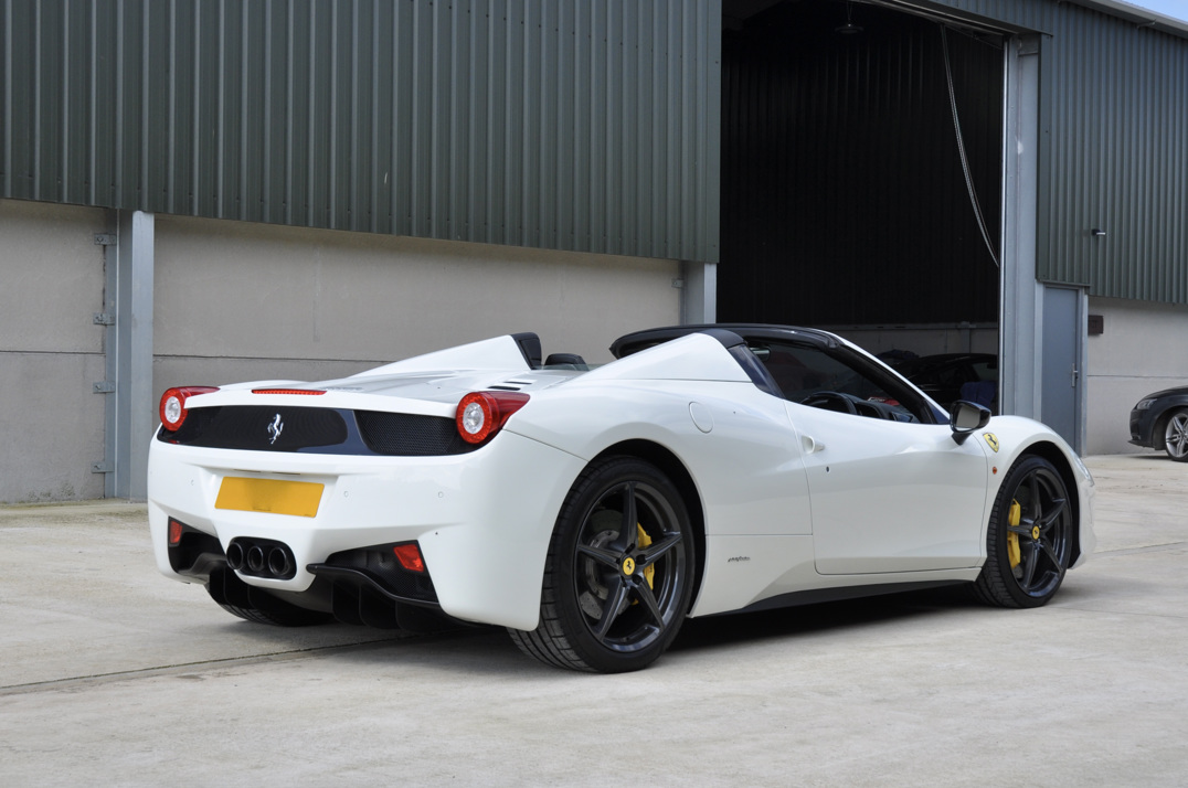 Ferrari 458 Spider DCT gallery image 10
