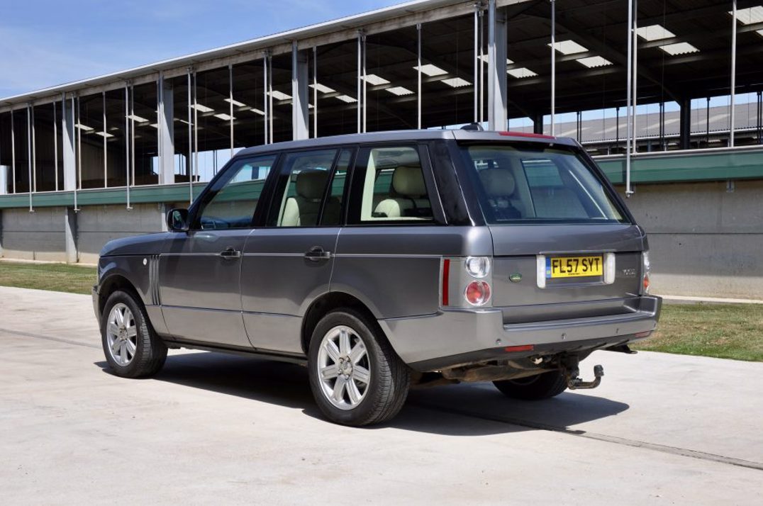 Range Rover Vogue TDV8 gallery image 8