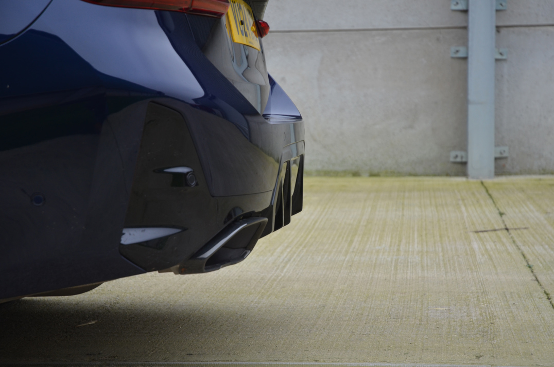 BMW - M340D MHEV X Drive Touring. gallery image 16