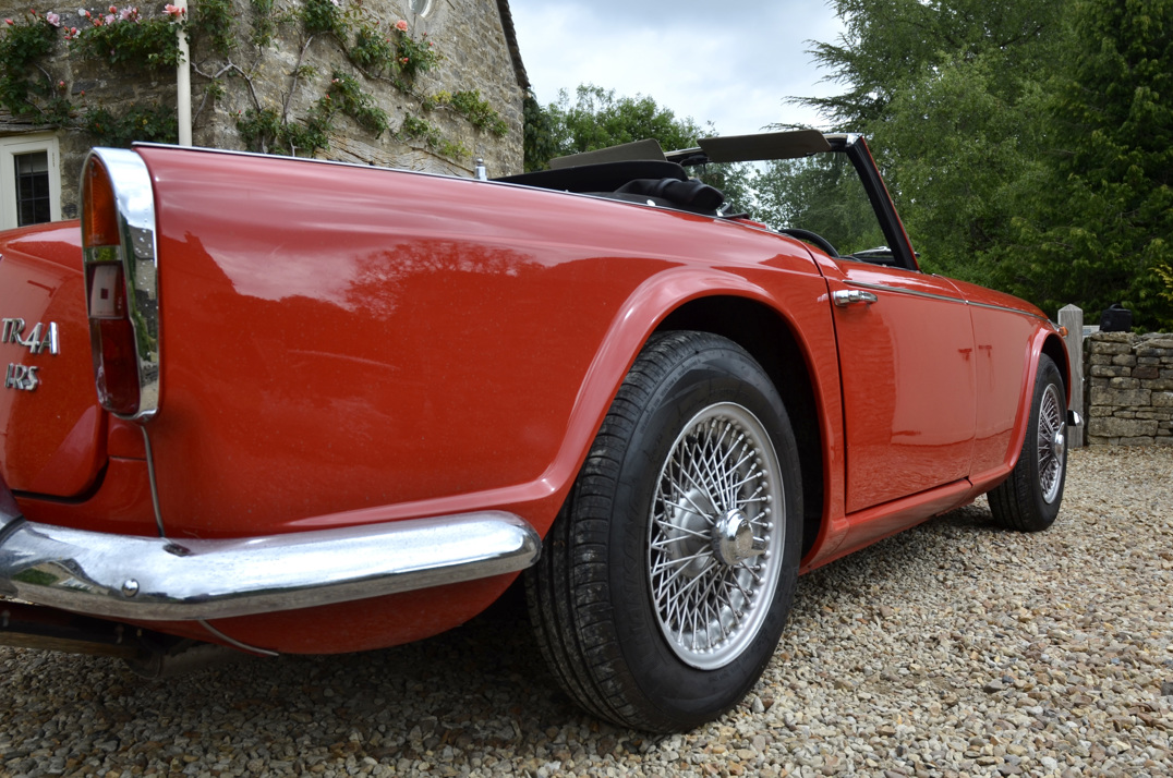 Triumph TR4A gallery image 18