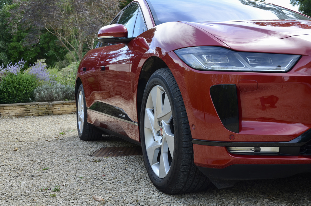 Jaguar - I Pace 400 - 90kWh HSE SUV 5dr Electric Auto 4WD (400 ps) gallery image 14