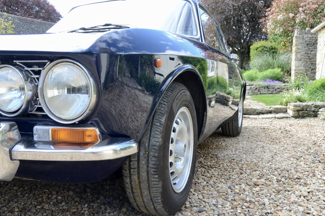 Alfa Romeo 2000 GTV Desegno Bertone gallery image 11