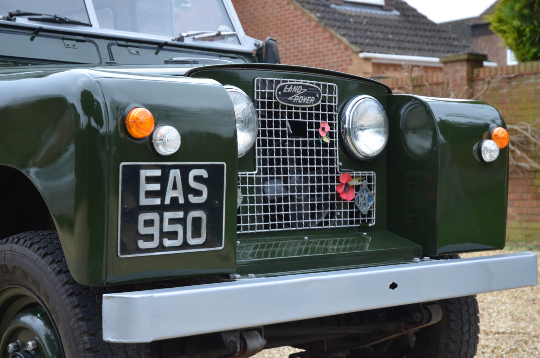 Land Rover Series II gallery image 18