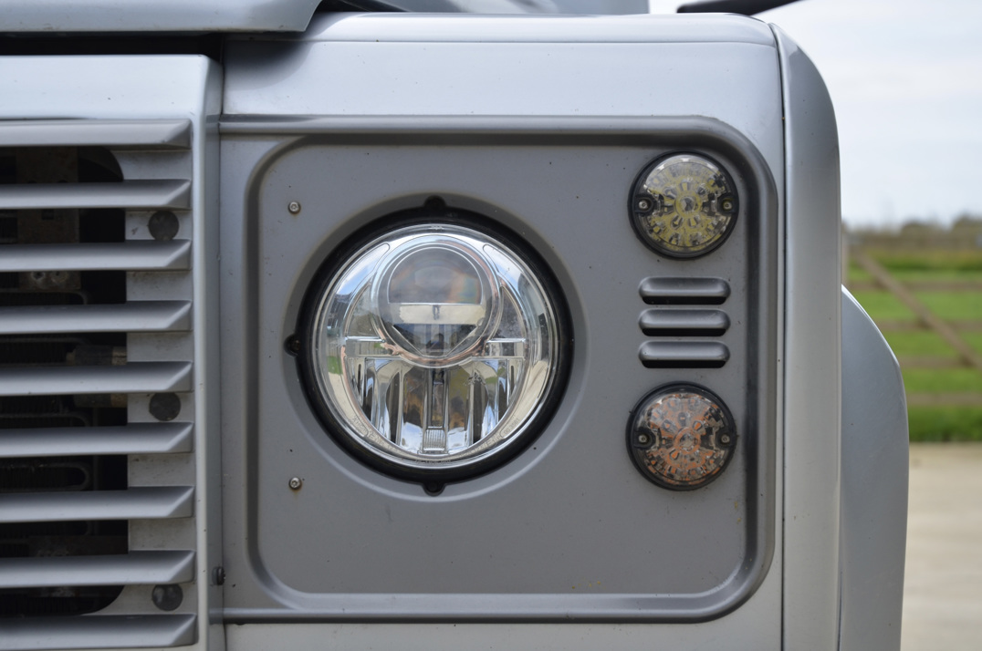 Land Rover Defender 110 XS SW / LWB. gallery image 19