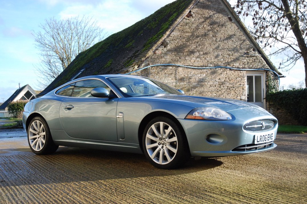 2006 Jaguar XK gallery image 1