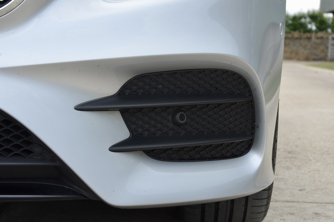 Mercedes Benz E400D AMG Line Premium plus D-4M Coupe. Px Welcome gallery image 20