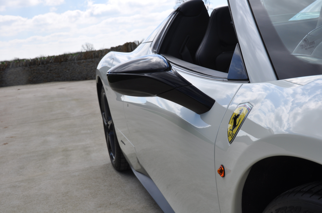 Ferrari 458 Spider DCT gallery image 28