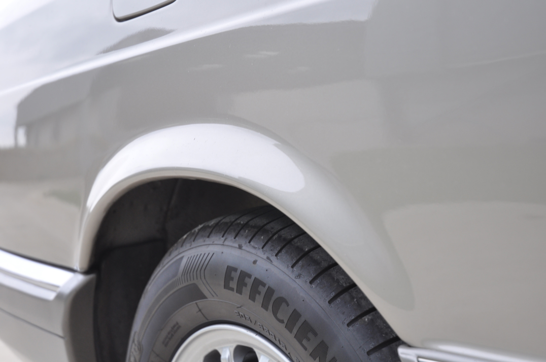 Mercedes 420 SEC Coupe Auto gallery image 17