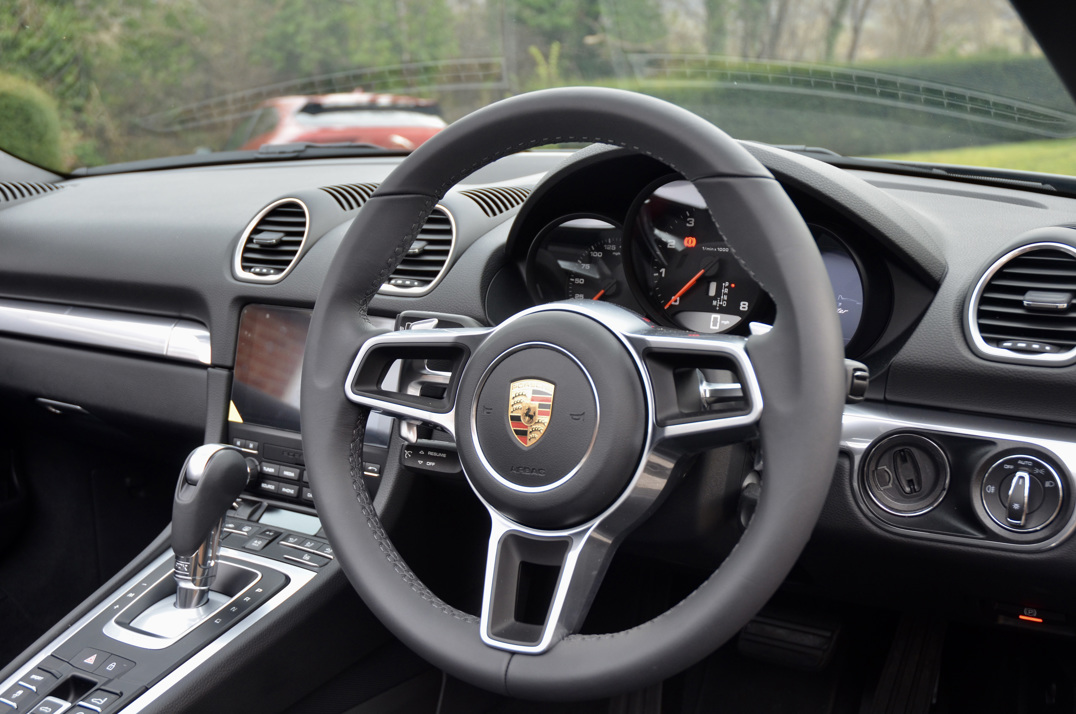 Porsche Boxster 718 PDK gallery image 44