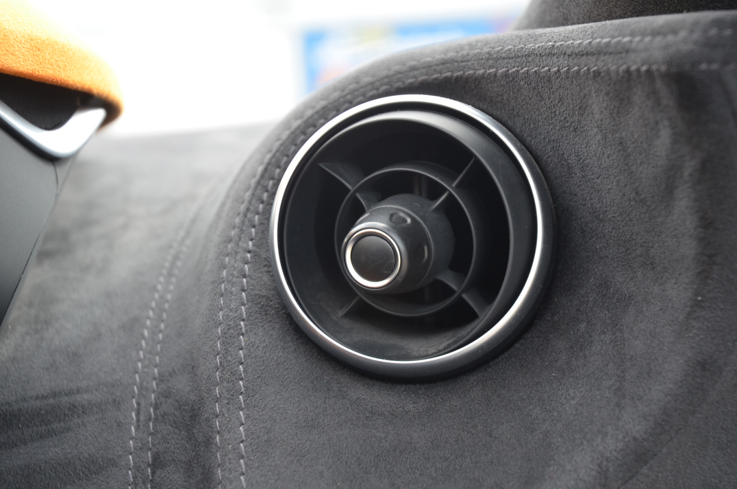 McLaren 600 LT VA-SA Spider - 6 Months McLaren warranty remaining .. gallery image 72