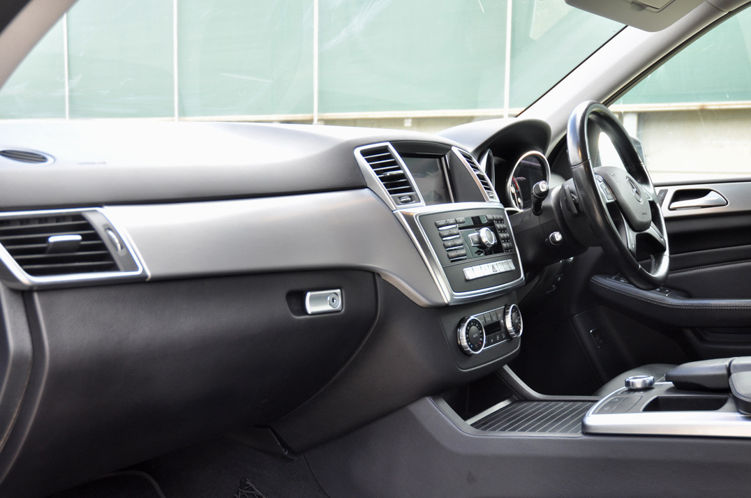 Mercedes ML 350D Bluetech gallery image 21