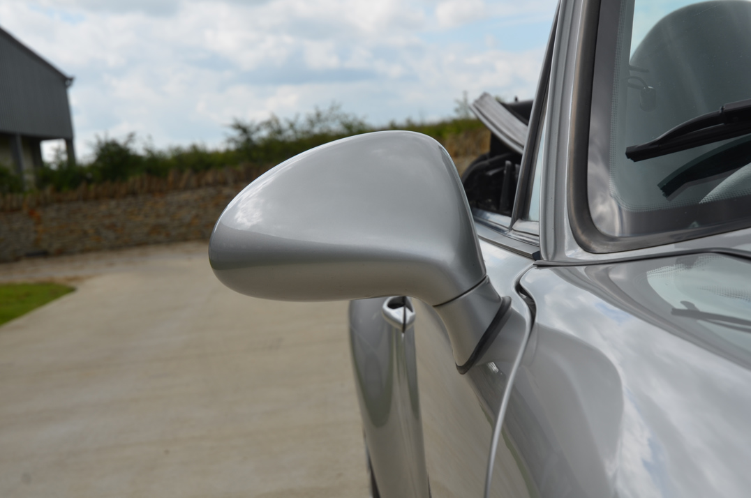 Porsche 993 Carrera  Cabriolet gallery image 27