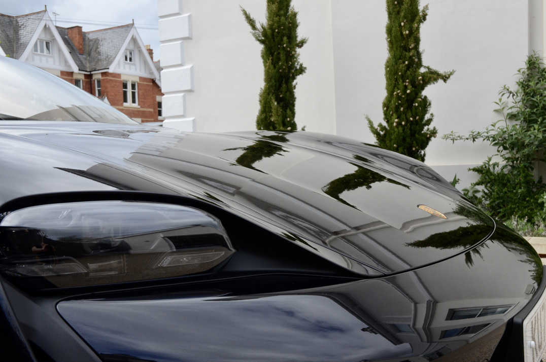 Porsche Taycan Turbo S gallery image 27