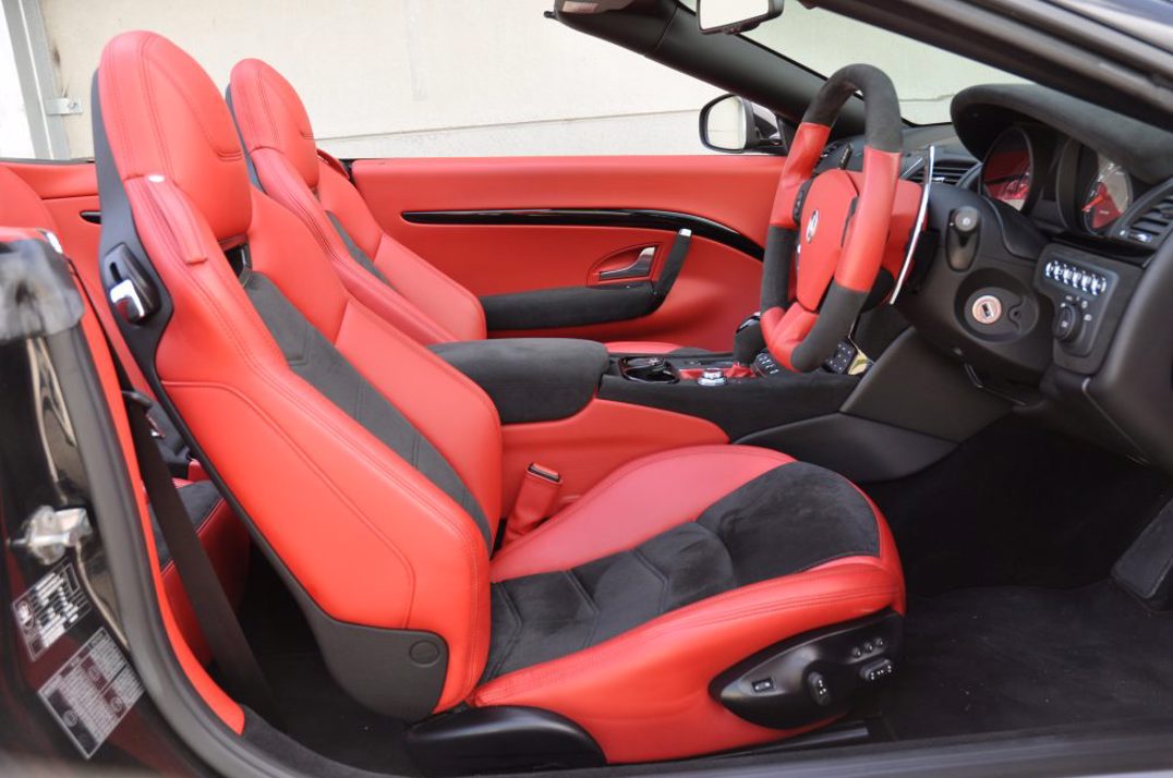 Maserati Grancabrio Nerissimo V8 MC Shift gallery image 14