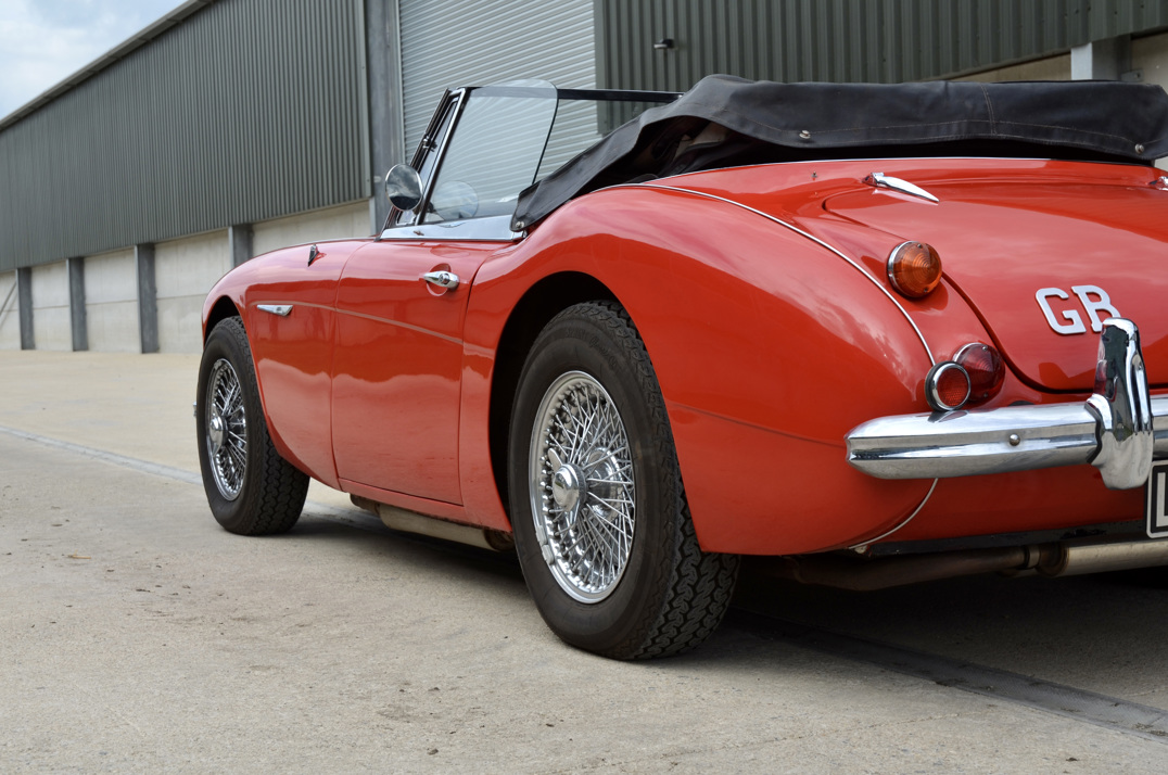Austin Healey 3000 MK III gallery image 16