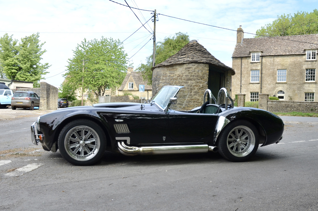 Dax Cobra 427 - gallery image 13