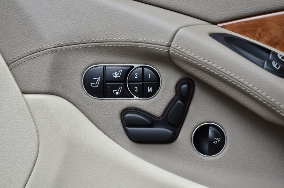 Mercedes SL 500 5.5 Auto gallery image 44