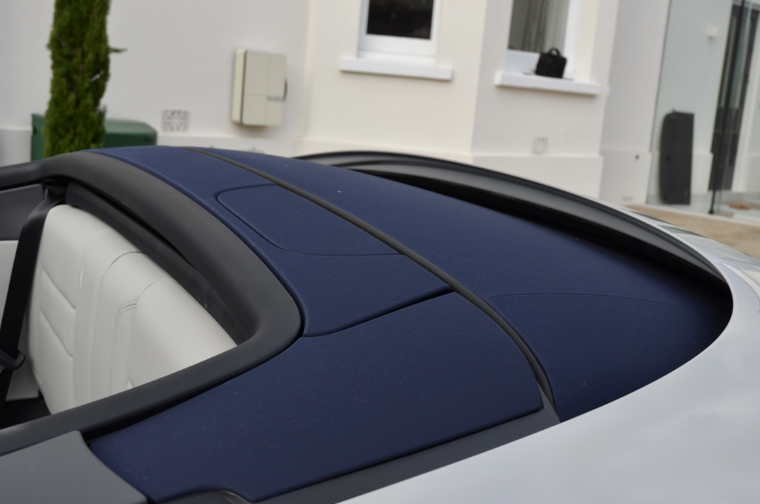 Porsche 911 Carrera 4 GTS Cabriolet gallery image 23