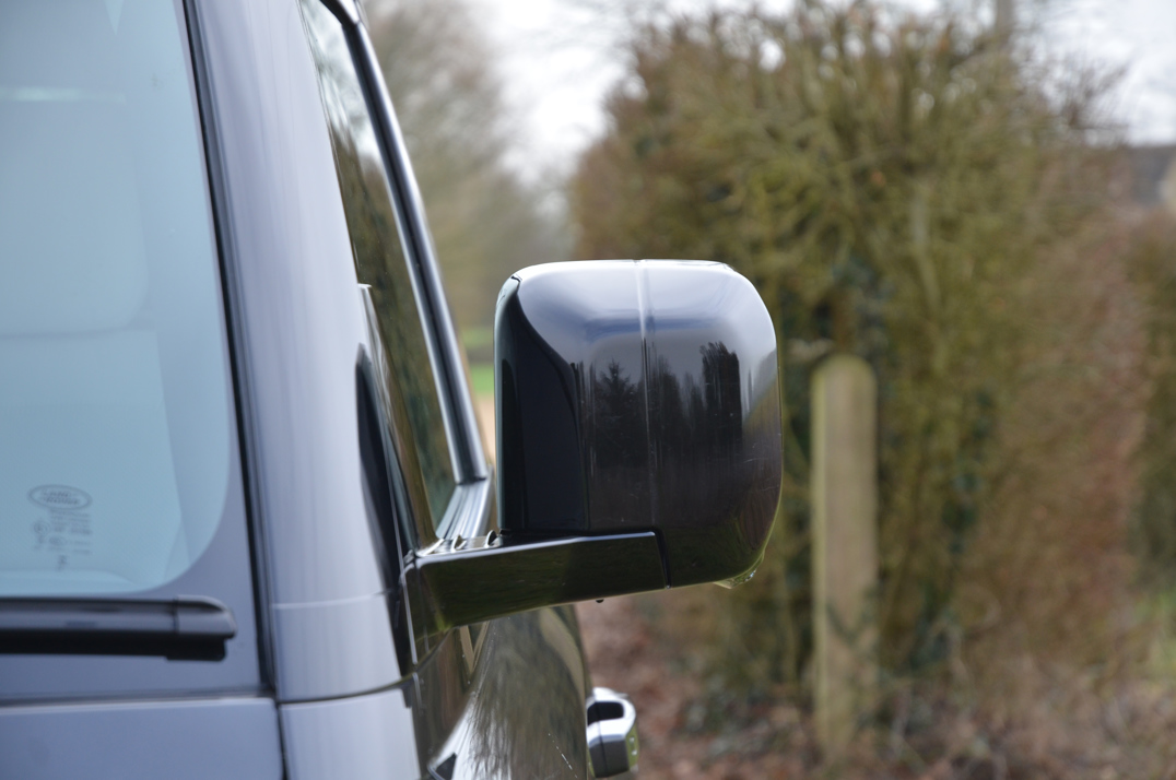 Land Rover Defender 90 X Dynamic HSE 3.0D MHEV gallery image 21