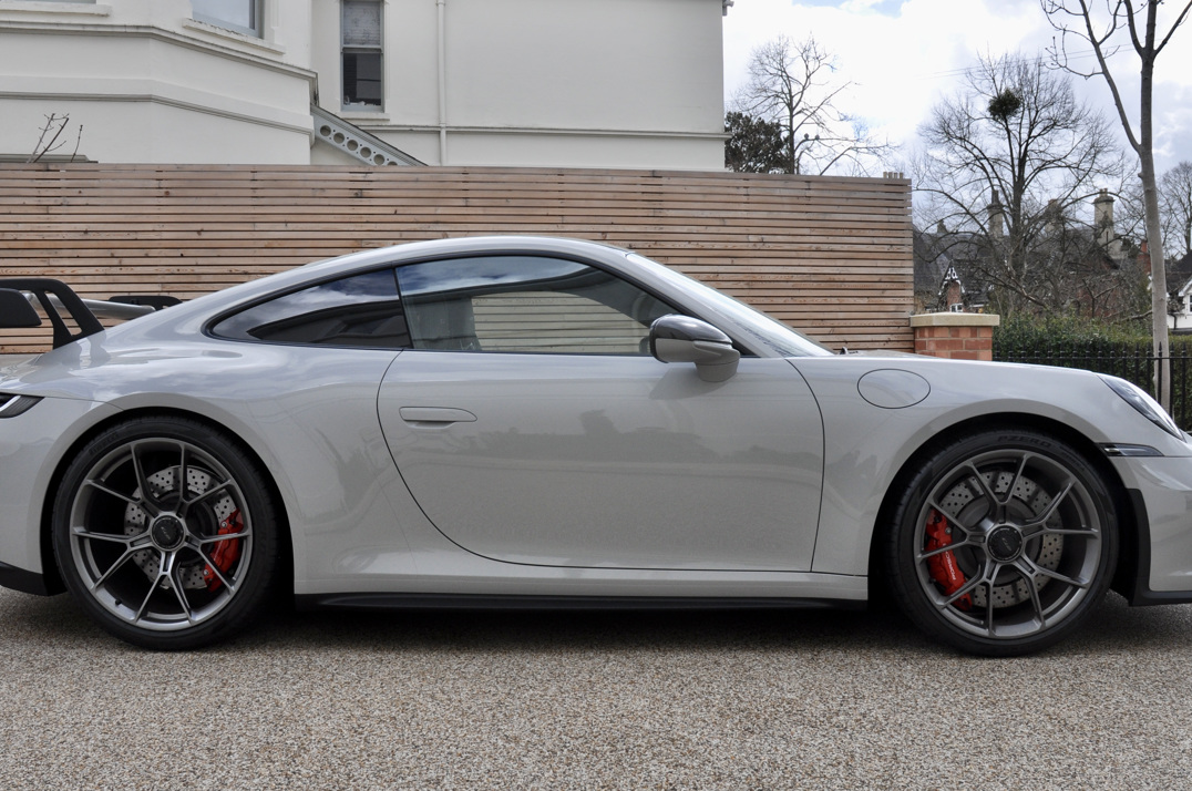 Porsche 992 GT3 Club Sport gallery image 3