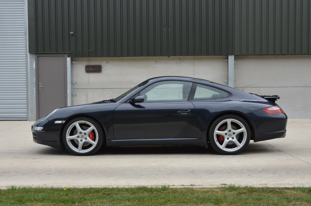 Porsche 911 Carrera s Coupe (1) gallery image 8