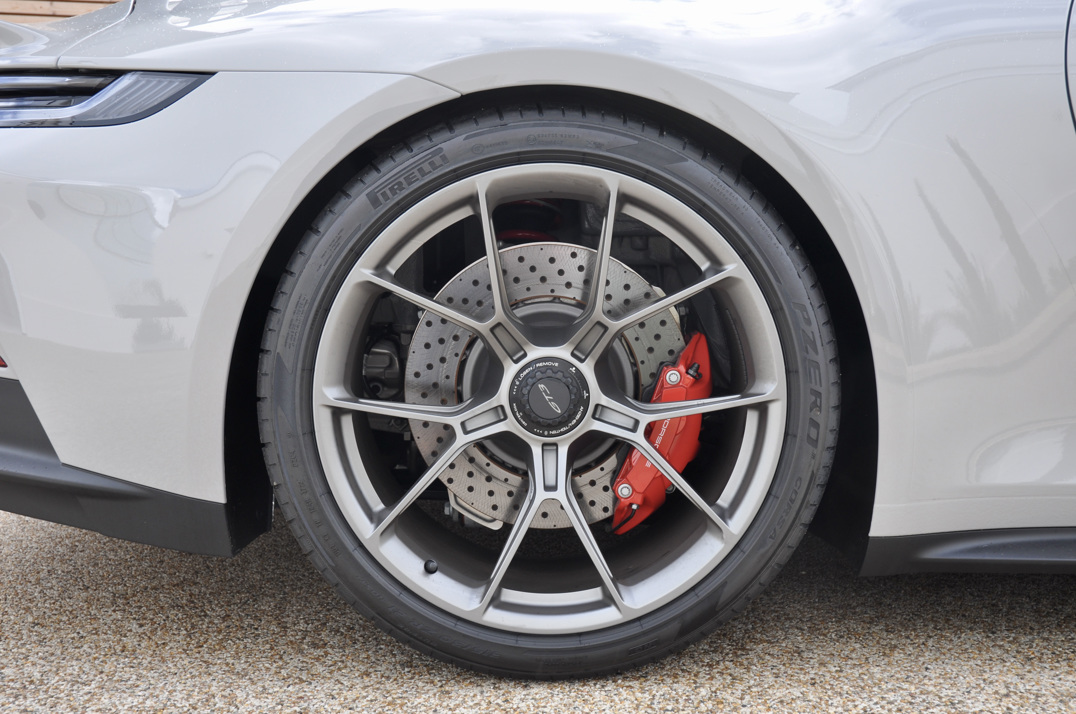 Porsche 992 GT3 Club Sport gallery image 36