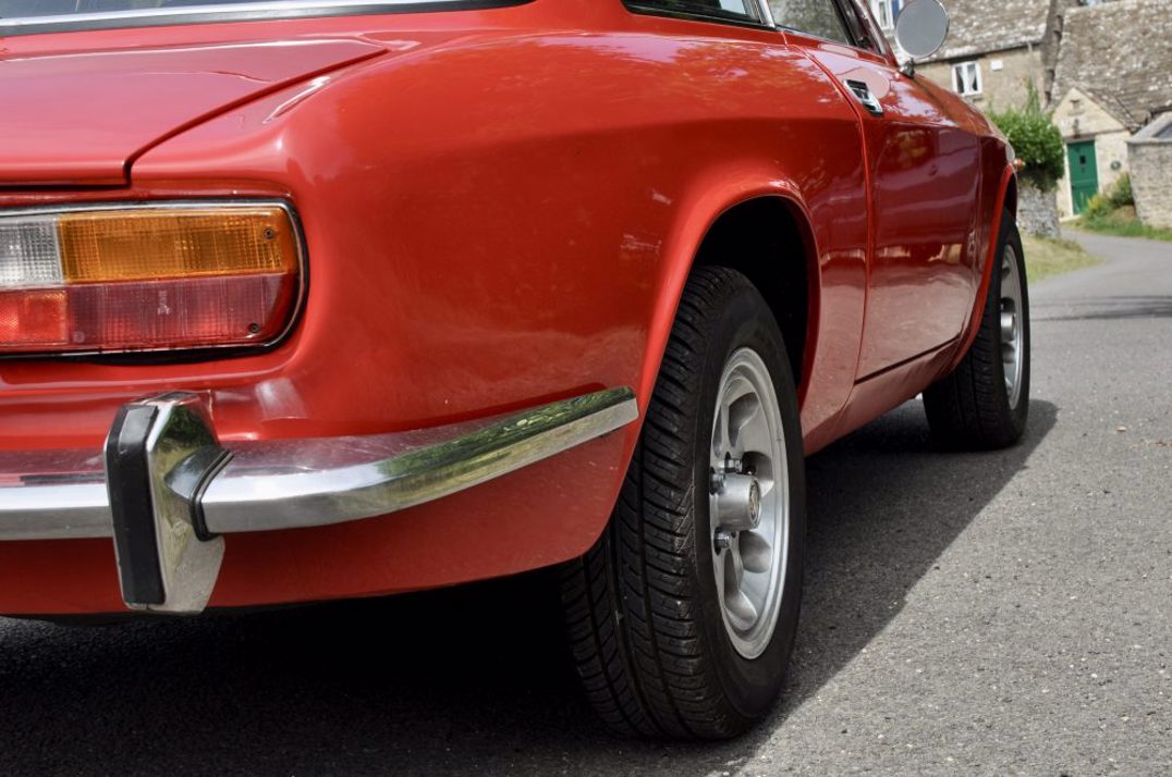 Alfa Romeo 2000 GTV Coupe gallery image 15