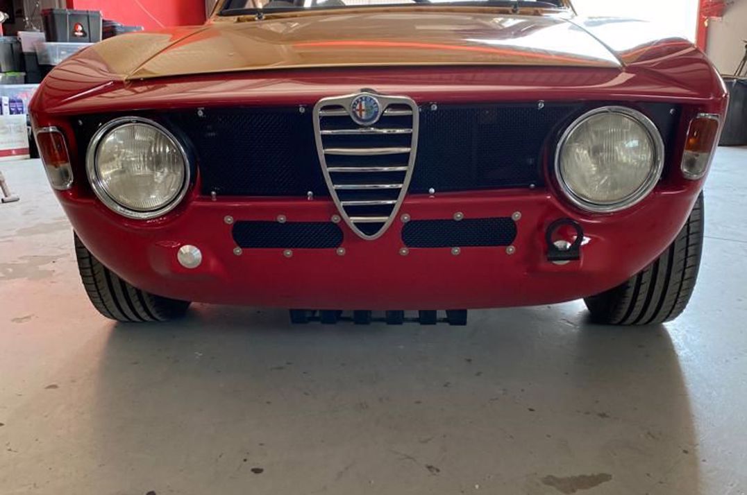 Alfa Romeo GTV gallery image 3