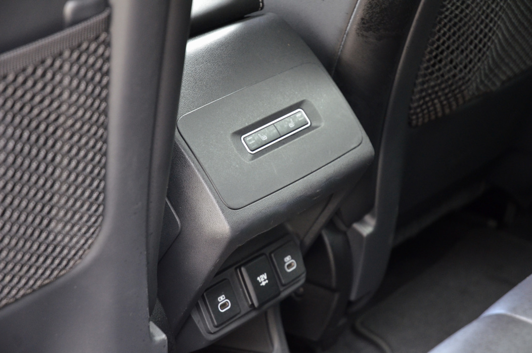 Jaguar I Pace HSE 400 Auto gallery image 42