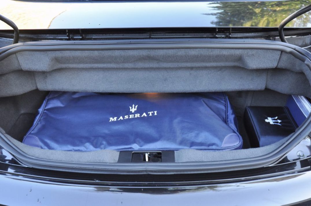 Maserati Grancabrio Nerissimo V8 MC Shift gallery image 6