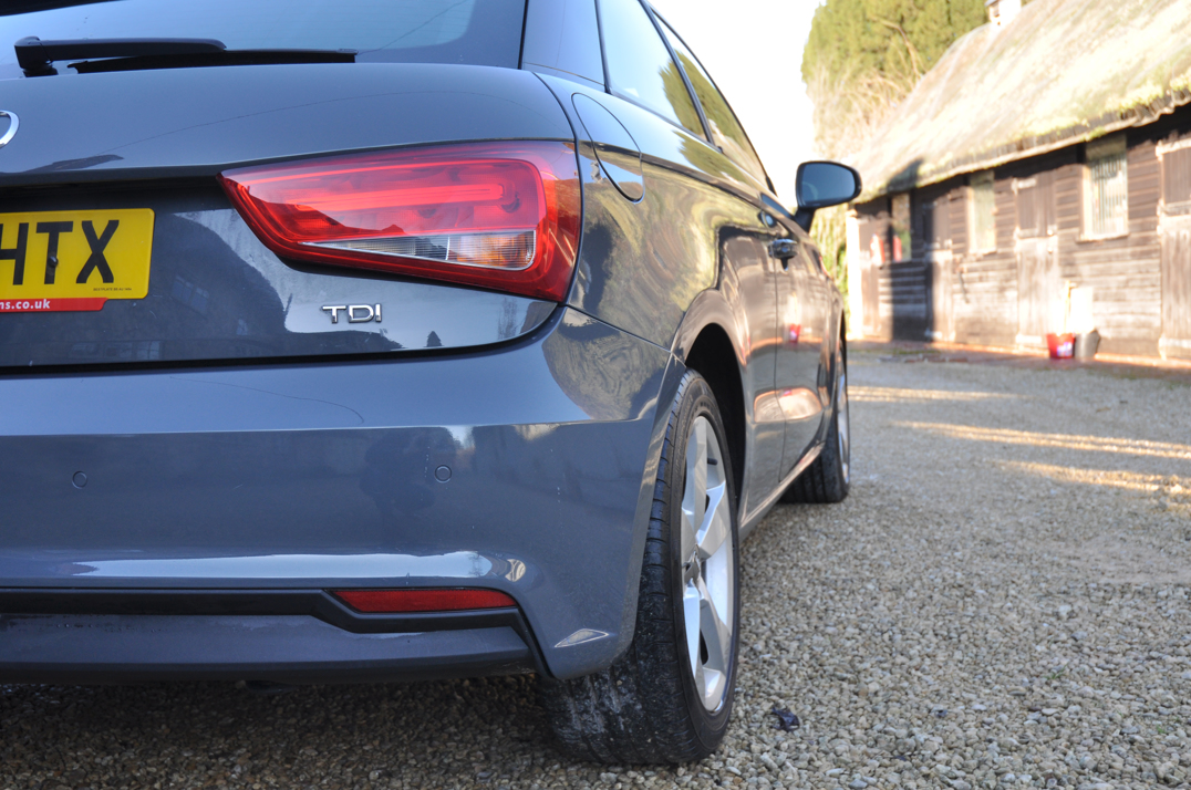 Audi A1 1.6 TDI S-A gallery image 13