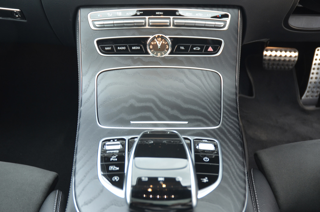 Mercedes Benz E400D AMG Line Premium plus D-4M Coupe. Px Welcome gallery image 44