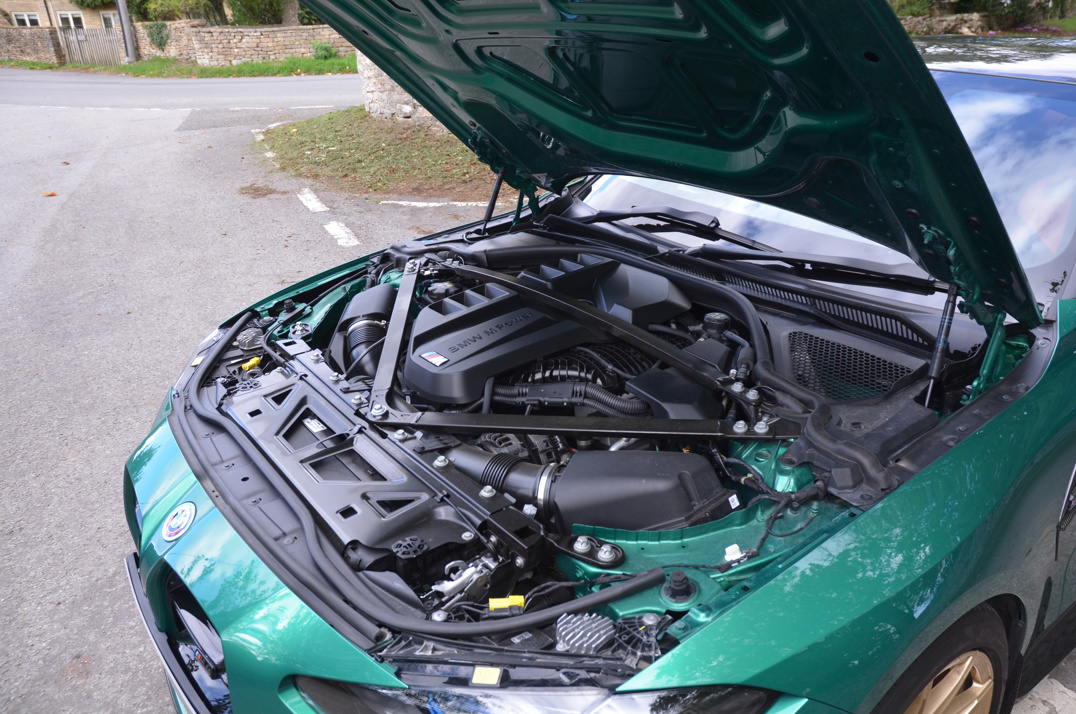 BMW M4 Competition 3.0 Bi Turbo M Drive. gallery image 73
