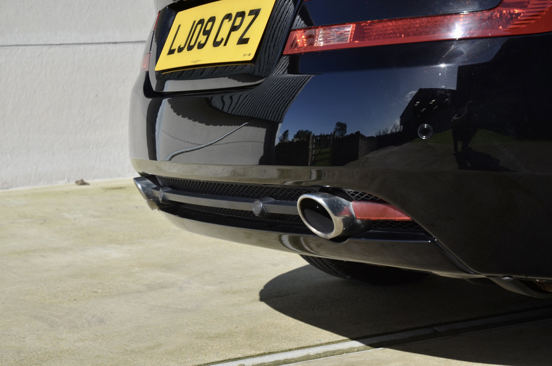 ASTON MARTIN DB-9 5.9 V12 Manual. gallery image 12