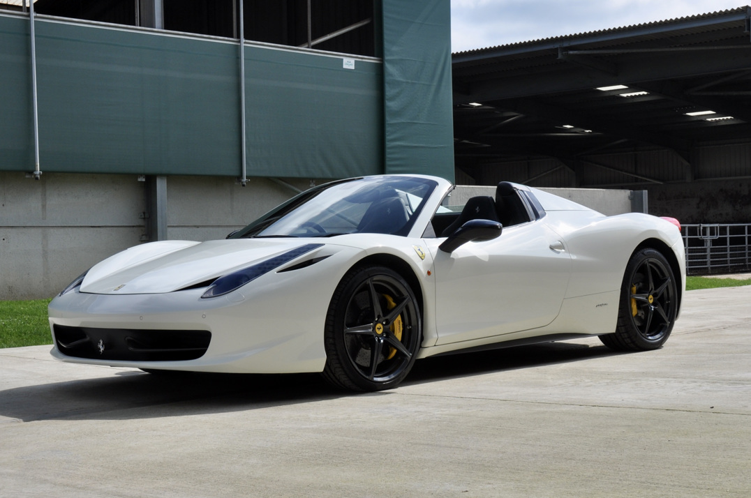Ferrari 458 Spider DCT gallery image 4
