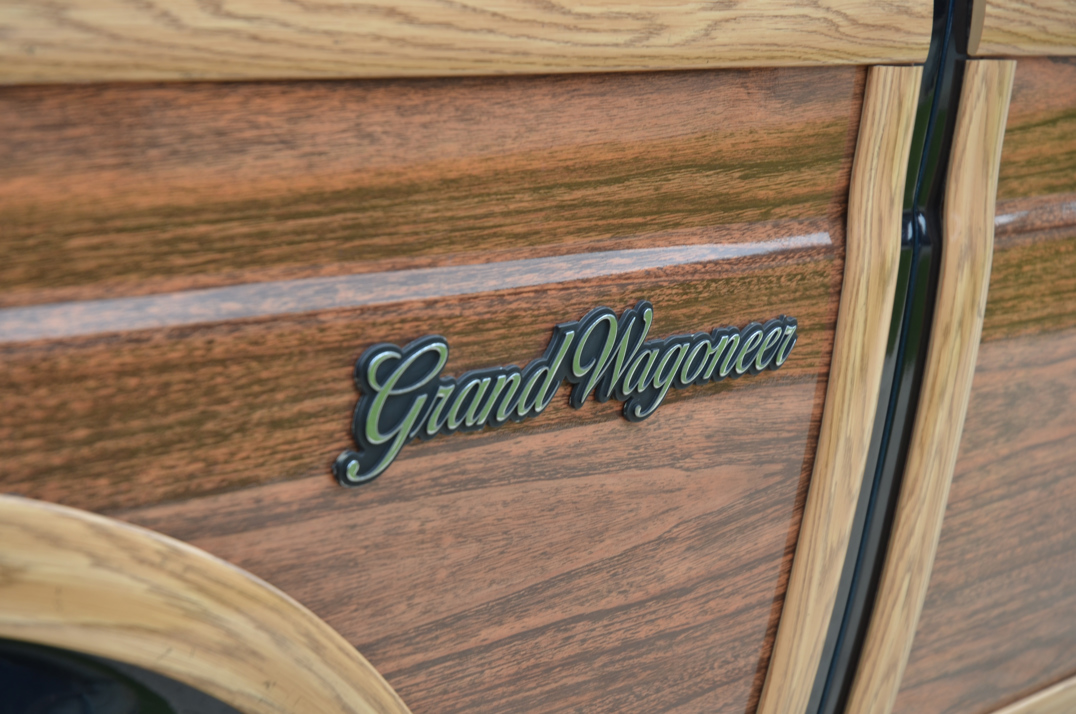 Jeep Grand Wagoneer 5.900cc V8 Auto gallery image 20