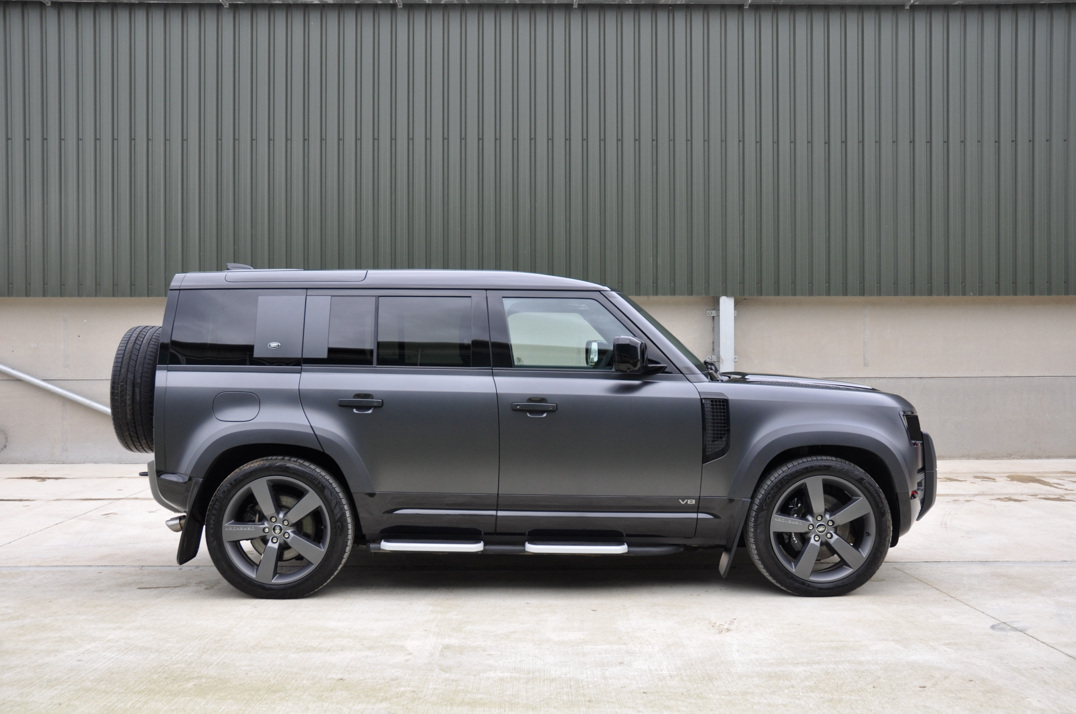 Land Rover Defender 110 Carpathian Edition 5,0 Ltr V8 Supercharged. gallery image 5