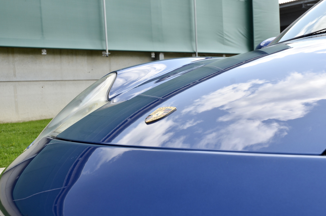 Porsche 911-996 Carrera Manual .. gallery image 24