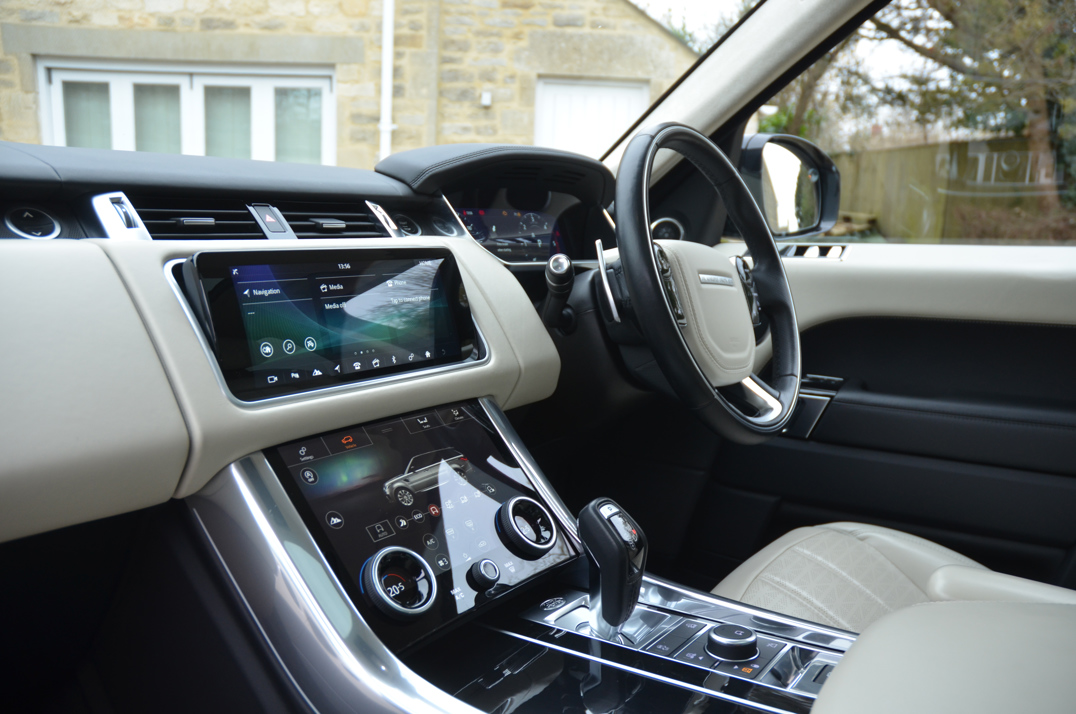 Land Rover Range Rover Sport 3.0 Autobiography Dynamic. gallery image 38