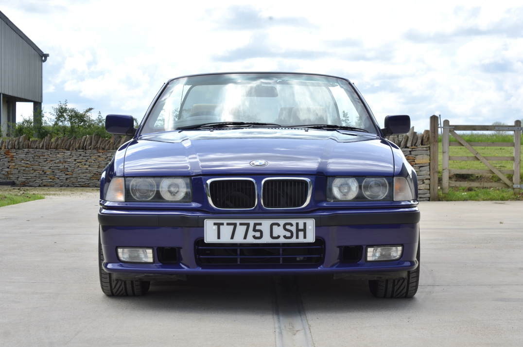 BMW 328I SE Auto Convertible gallery image 3