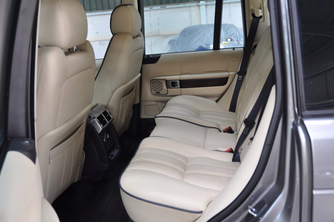 Range Rover Vogue TDV8 gallery image 22