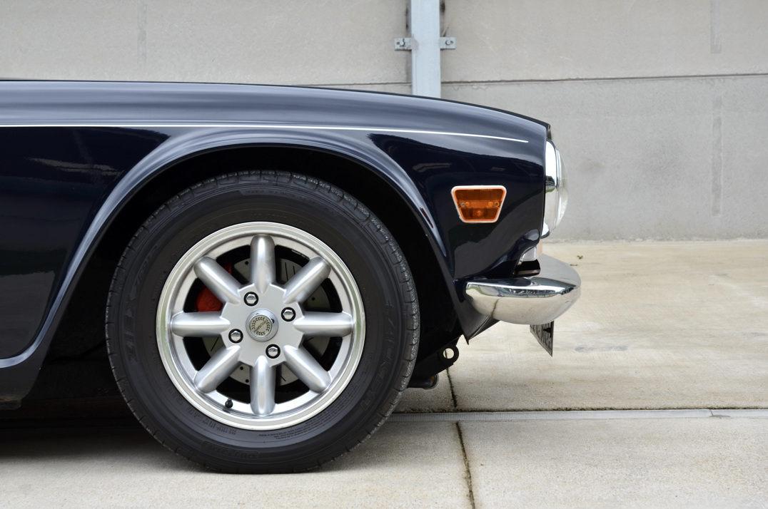 Triumph TR-6. gallery image 18