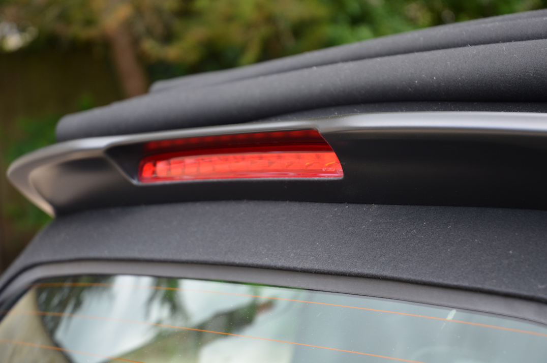 Fiat 500 595 Abarth Convertible gallery image 23